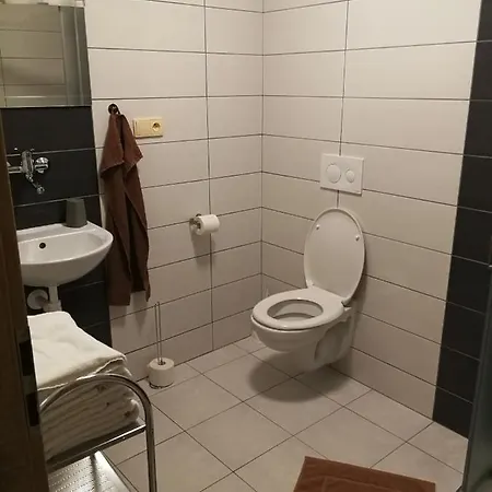 U Kluju Vestin